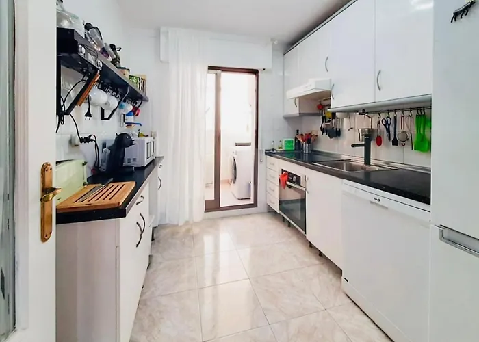 Lmha25, Puerto Latino 11, Tomas Maestre Marina, *